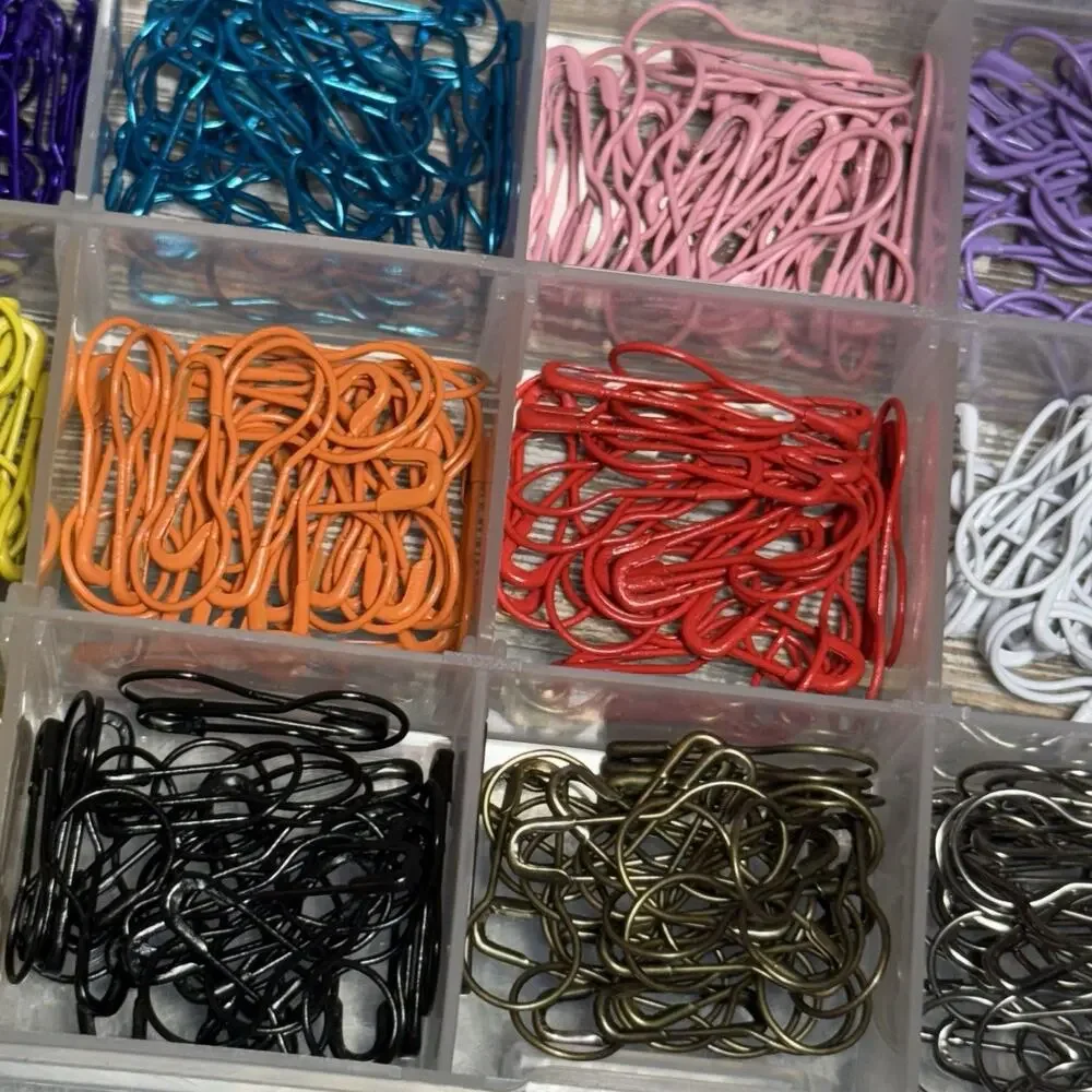 Unbranded Calabash Pins, 450 Pieces, 15 Assortment Colors With Storage Box New